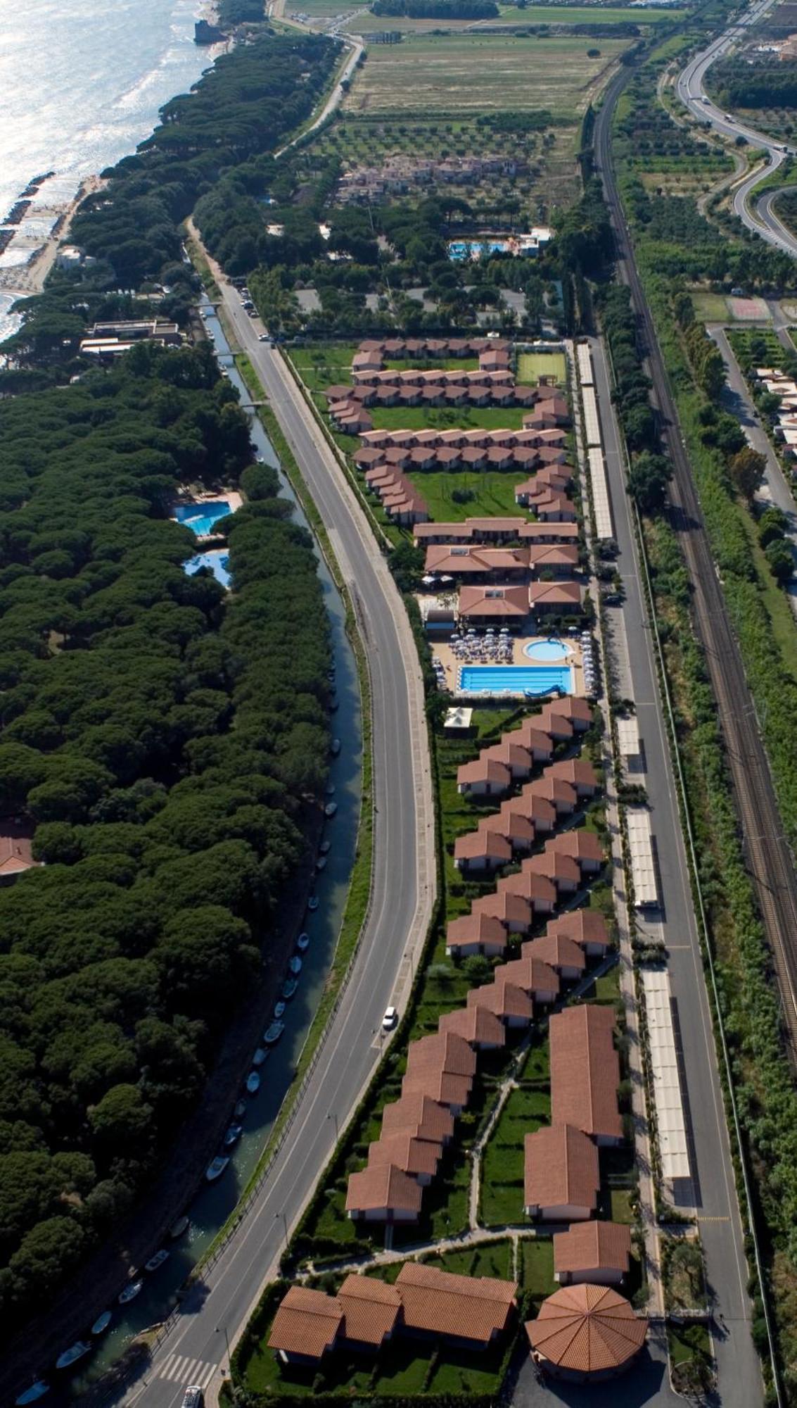Villaggio Il Girasole Follonica Esterno foto